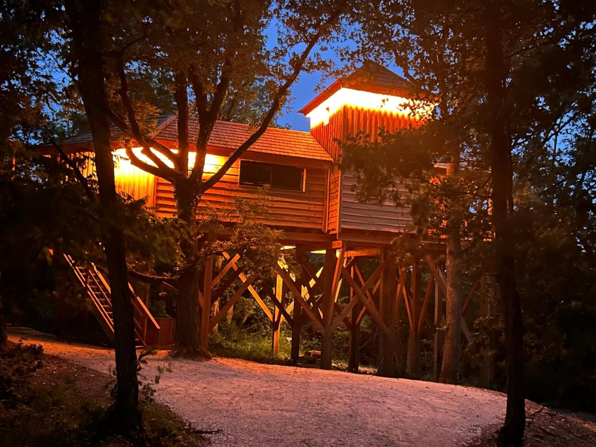 Dolce Et Cabane Berat Esterno foto